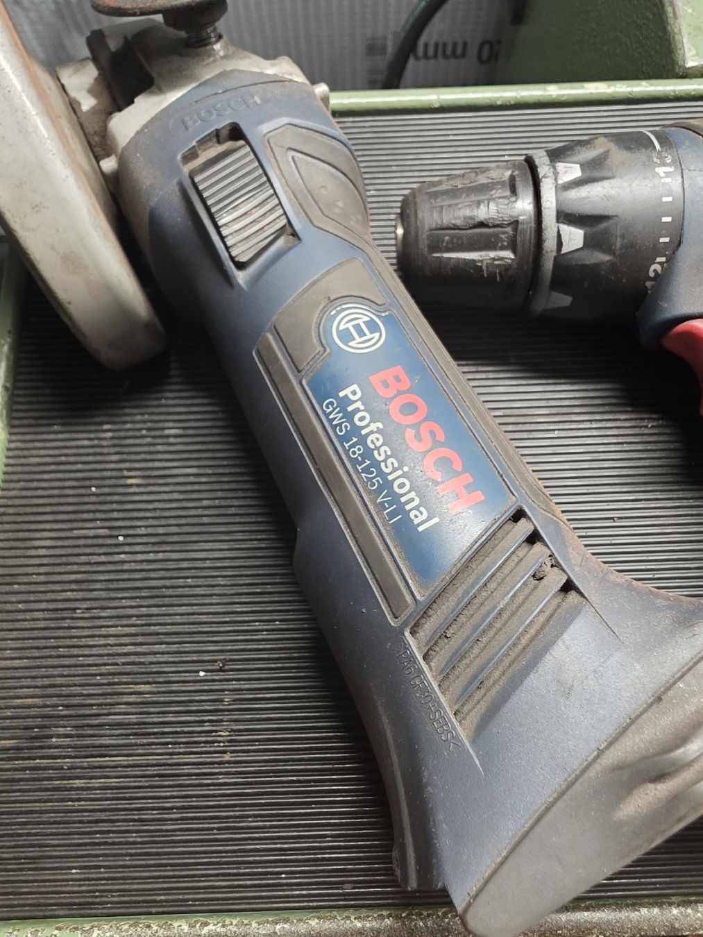Bosch Tutti gli attrezzi: Bosch Professional Akku Werkzeug  – Difettoso da Brittern venduto da aeb_6mw6 2
