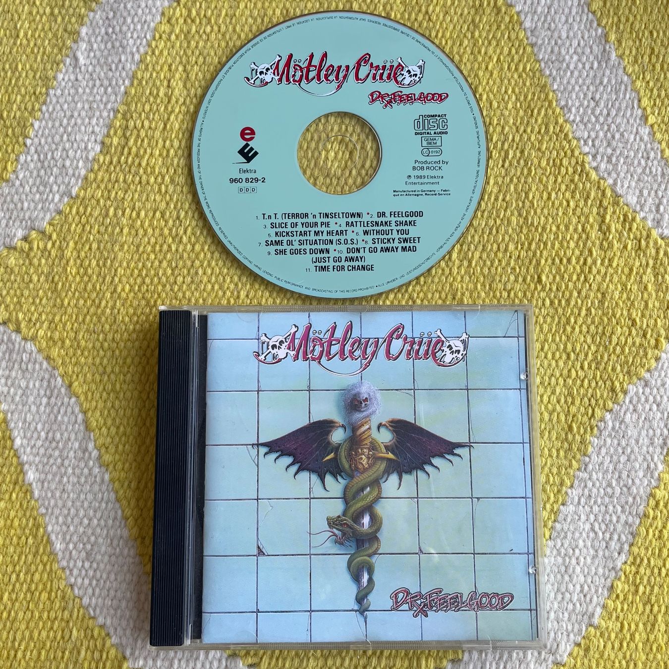 CD: MÖTLEY CRÜE-DR.FEELGOOD – Usato da Rorschacherberg venduto da CD-Roli