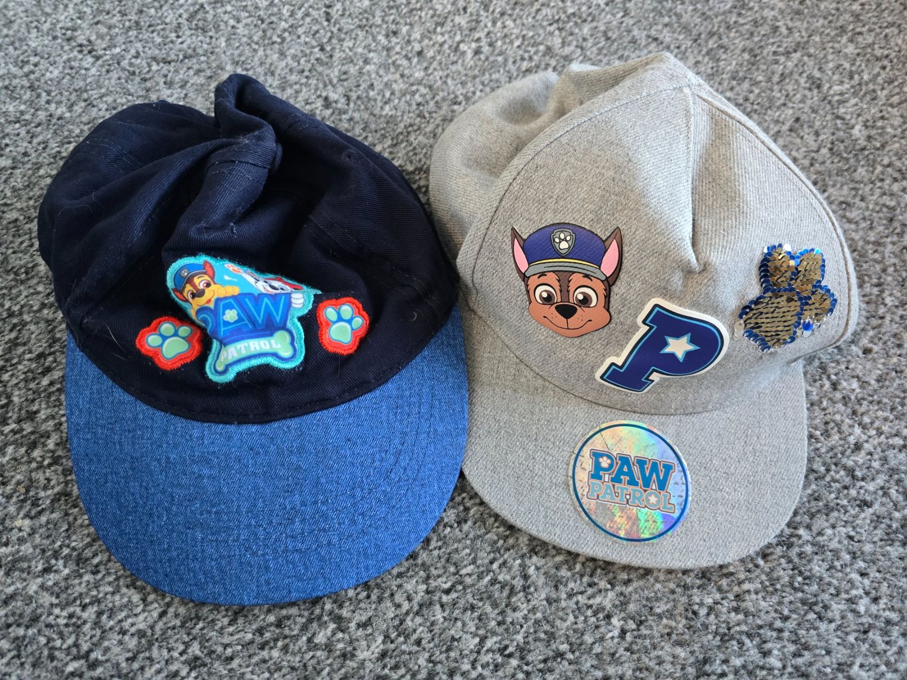 Altro abbigliamento per bambino: 2 Kappe Paw Patrol Grösse 54 – Usato da Unterentfelden venduto da Panda-87