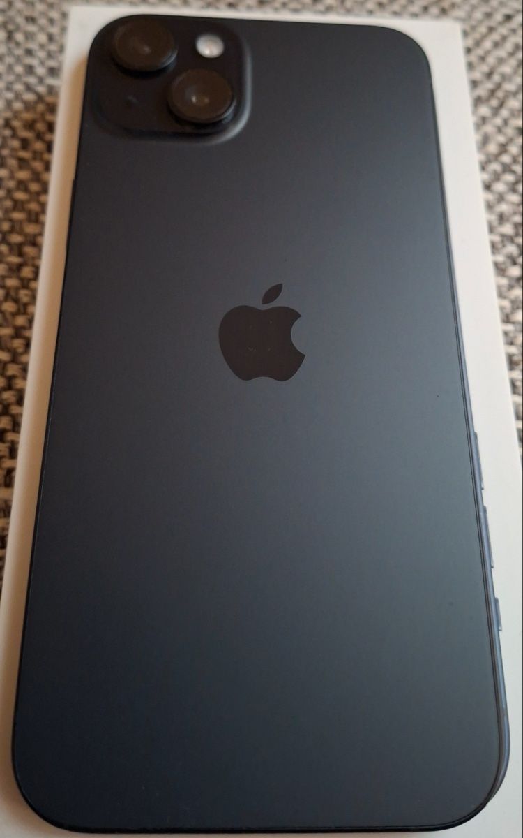 Apple Telefoni cellulari / Smartphones: iPhone 15 Plus, Noir, 93% batterie, 128GB – Usato da Sion venduto da papette 8