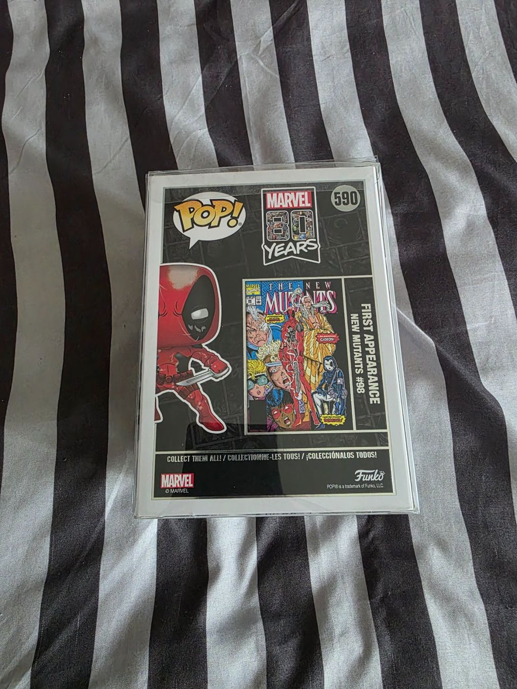 Funko Statuette: Funko Pop Deadpool Marvel 80th Metallic Special Edition – Nuovo (secondo la descrizione) da Zürich venduto da Sams_FunkoandComics_ 2