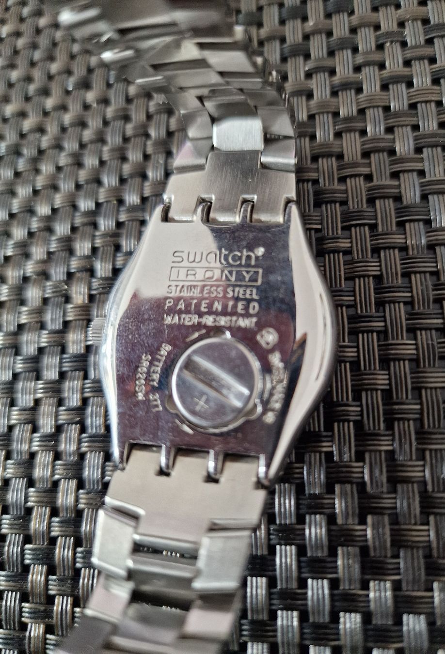 Swatch Orologi: Swatch Damenuhr Irony – Usato da Lausen venduto da Joli-80 1