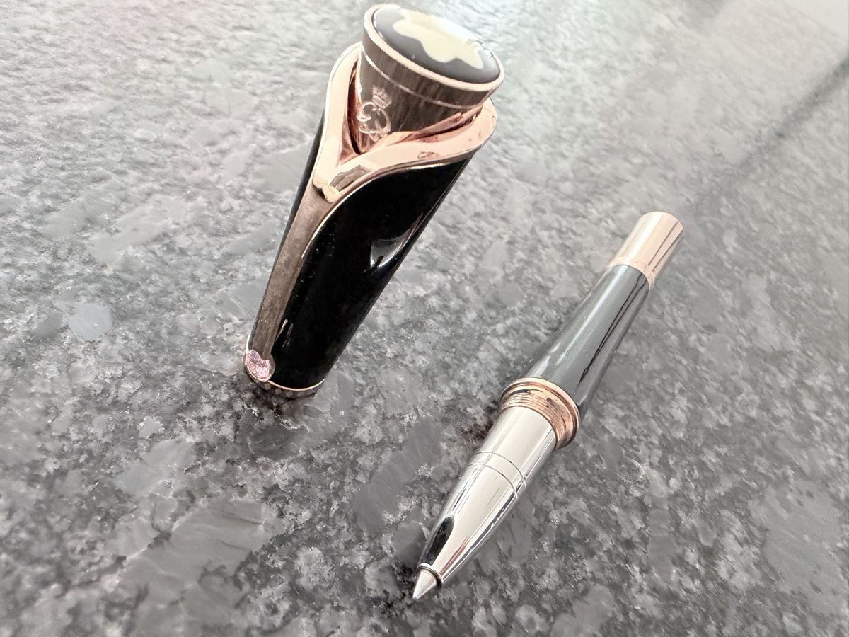 Montblanc Penna & Evidenziatori: Montblanc Rollerball Elegant mit Rosa Stein – Usato da Zürich venduto da Fisch2023 6
