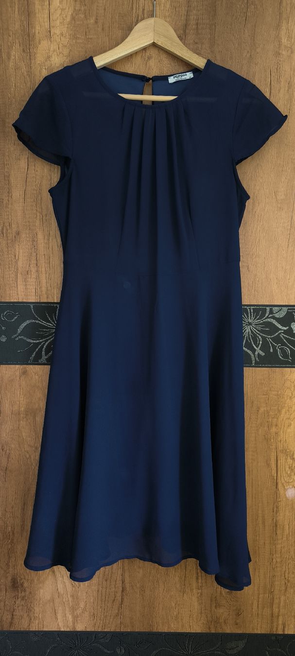 Vestiti: Elegant navy blue dress – Usato da Bern venduto da mar_xn6k