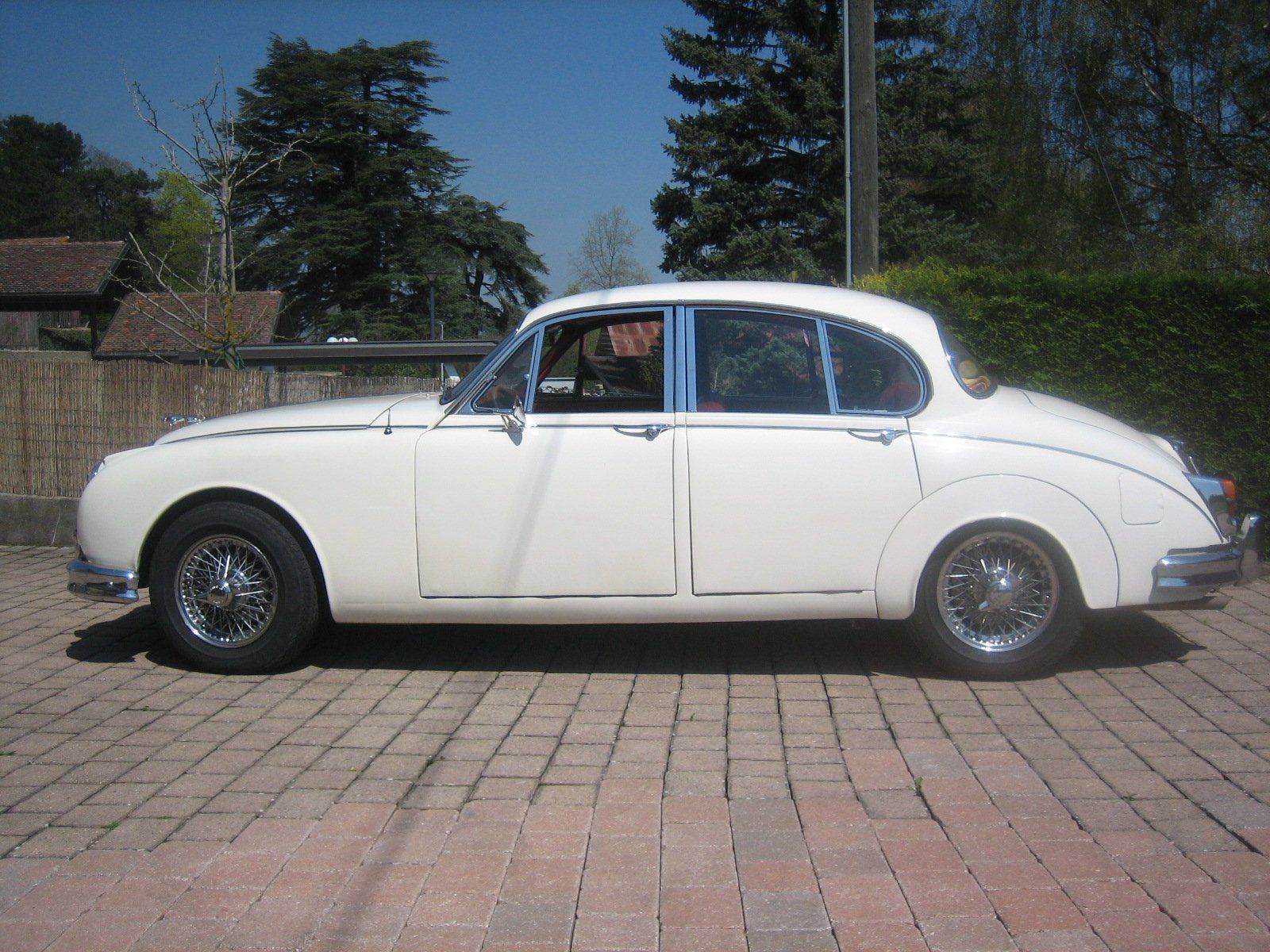 Jaguar Automobili: Jaguar MK2 2.4 – Usato da Chéserex venduto da tonamil