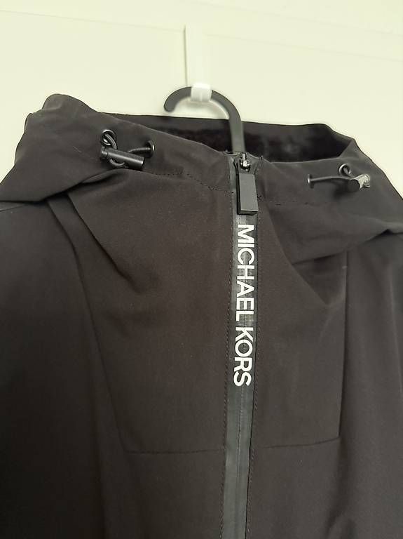 Giacche: Winterjacke Michael Kors – Nuovo e nell'imballaggio originale da Gipf-Oberfrick venduto da advntrlife 4