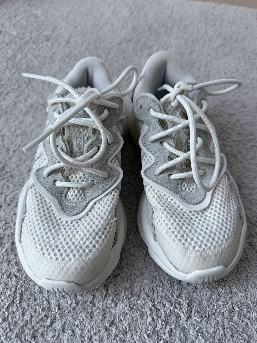 Schuhe für Jungen: Adidas Kinder Schuhe  – Gebraucht aus Uzwil von sul_svh6 3