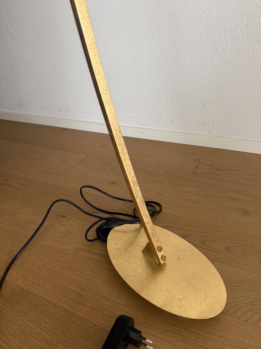 Lampen: Moderne LED Stehlampe goldfarben – Gebraucht aus Lengnau BE von oka_x9s8 2
