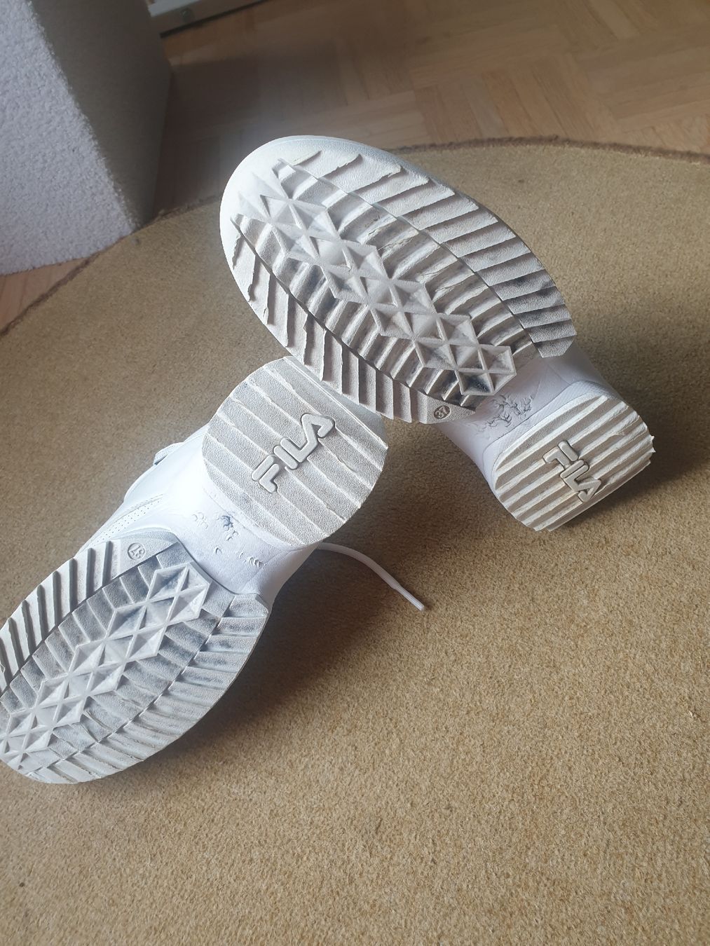 Scarpe da uomo: Fila Schuhe, weiss, Grösse 37 – Usato da Winterthur venduto da ivo_hmm2 2