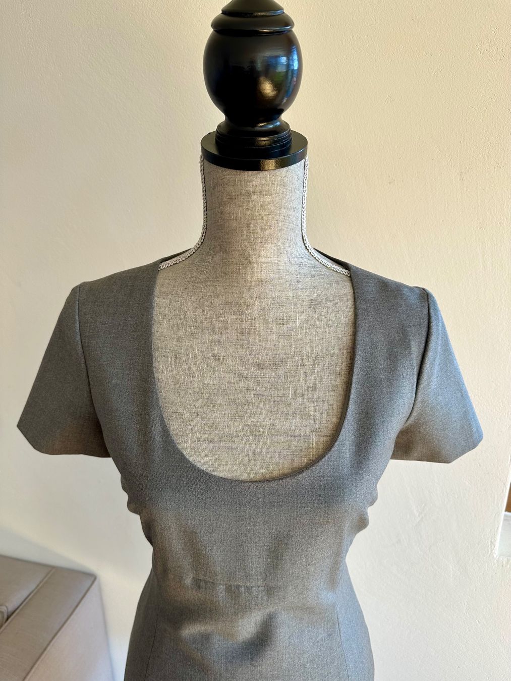 Vestiti: NWOT Joseph Grey Wool Mini Dress Size 38 – Nuovo (secondo la descrizione) da Trin venduto da kat_pmj8 4