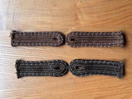 2 paires pattelettes/ Schulterstücke Wachtmeister wehrmacht