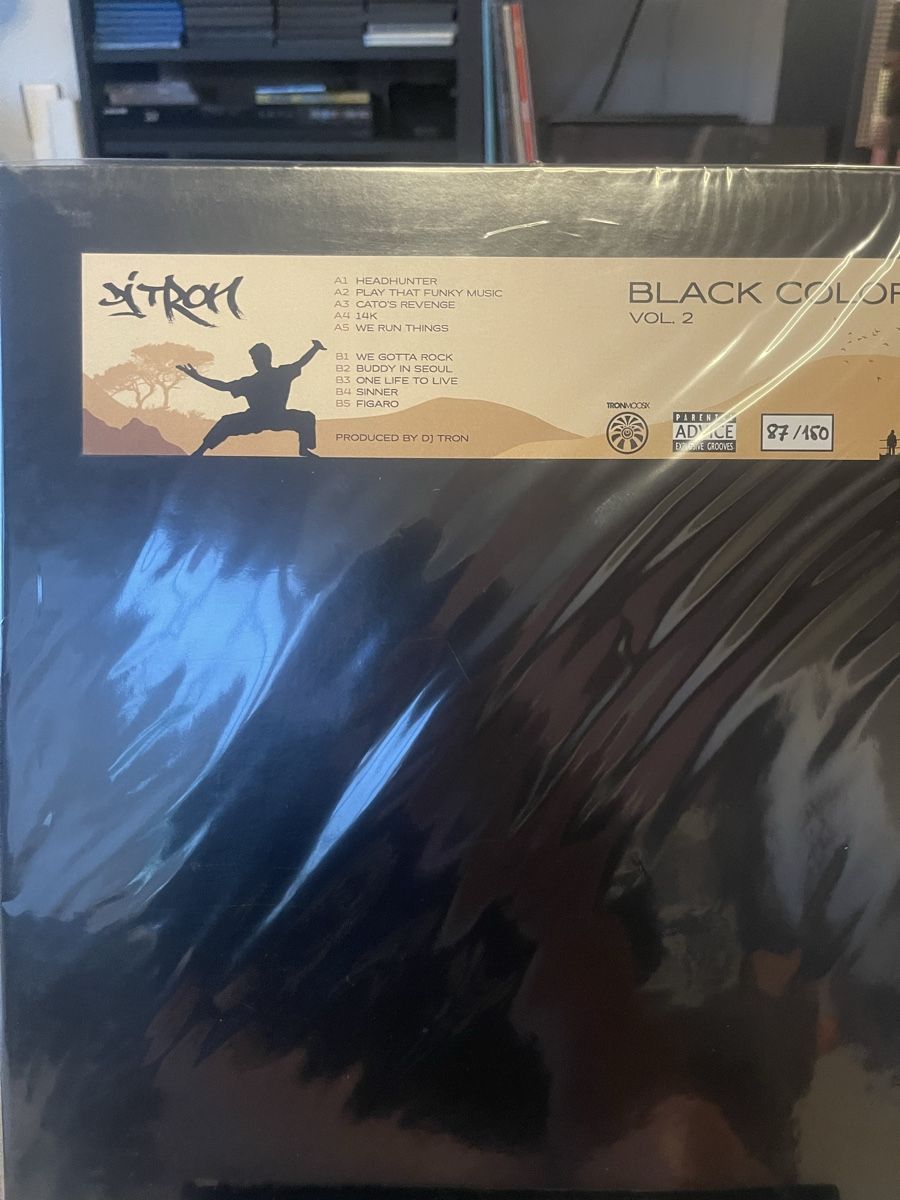 Dischi in vinile: Dj Tron / Black Colors Vol 2 – Nuovo e nell'imballaggio originale da Dagmersellen venduto da stonefinger