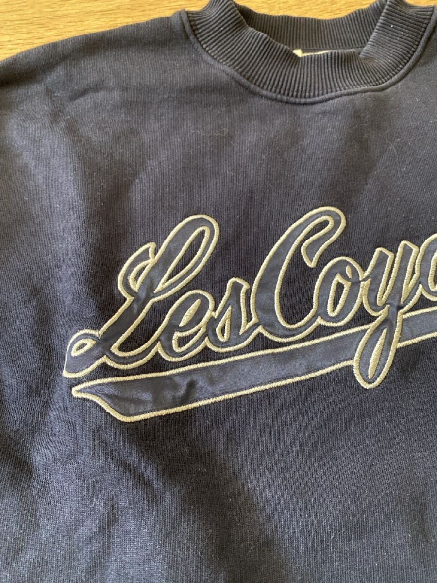 Pullover & Sweatshirts: Sweat dunkelblau Les Coyotes de Paris 10 J – Gebraucht aus Fribourg von dafral 1
