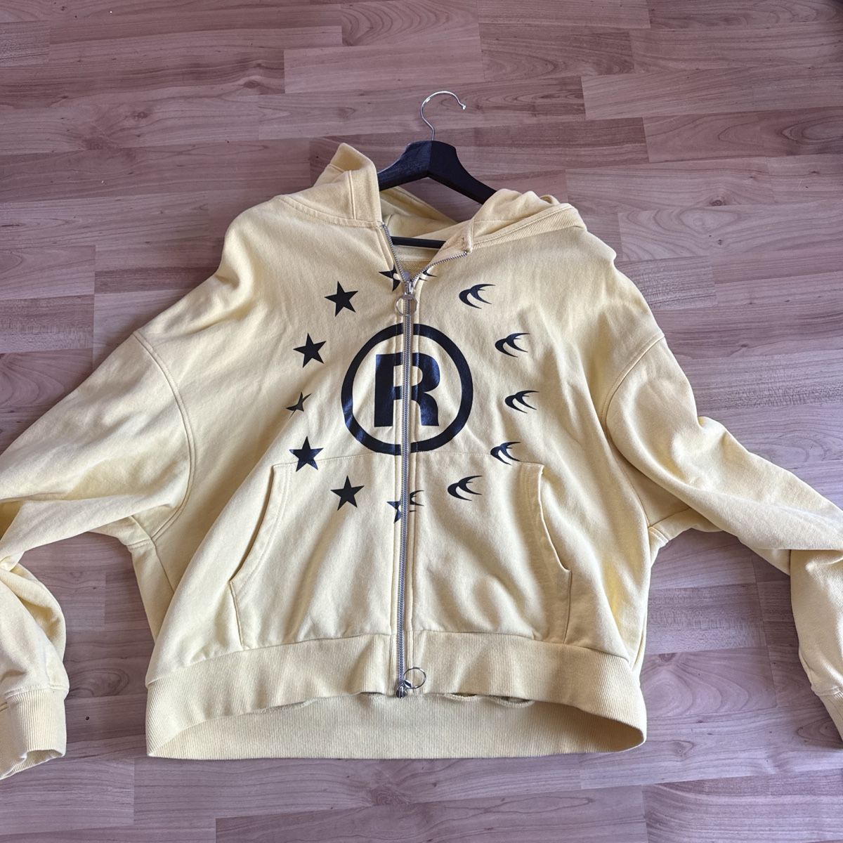 Vestes: Scuffers Size M – D'occasion à Ostermundigen par sch_hlc9