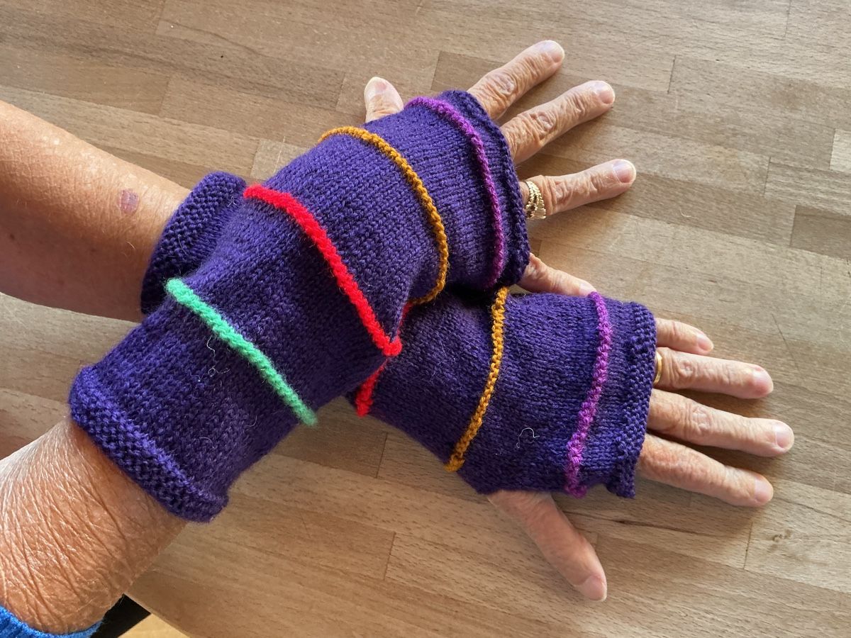 Handschuhe & Handstulpen: Chauffe-poignets – Neu (gemäss Beschreibung) aus La Neuveville von tricoly 1