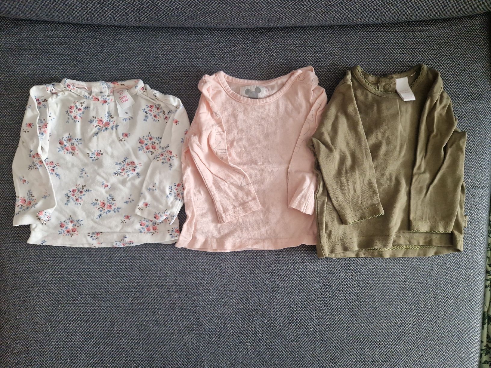 Lotti & Set di vestiti: 3 Langarmshirts Set Gr 68 – Usato da Dübendorf venduto da Barbarita88