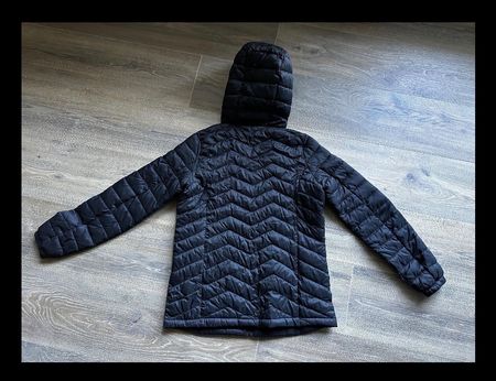 Praktische, leichte Steppjacke Grösse 140