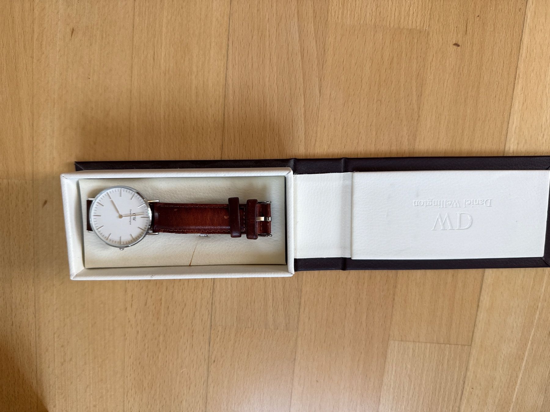 Daniel Wellington Orologi: Daniel Wellington Uhr – Usato da Küsnacht ZH venduto da nam_pl9p