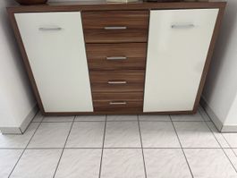 Schöne Sideboard mit viel Stauraum, Top Zustand!