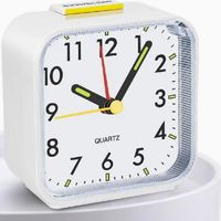 Wecker batteriebetrieben weiss