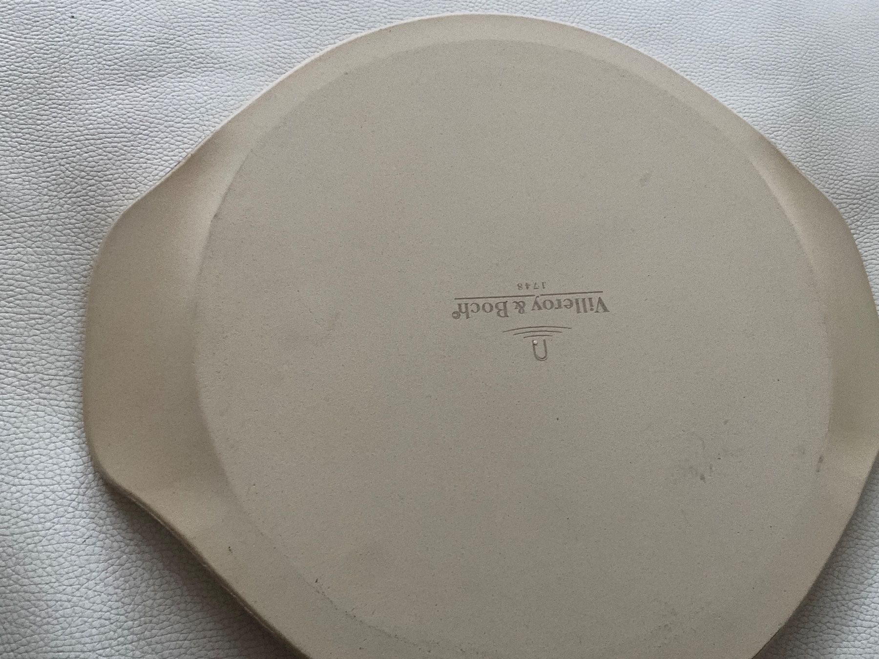 Villeroy & Boch Piatti di portata: Pizzastein Villeroy & Boch, rund, mit Griff – Usato da Wettingen venduto da Andres54 2