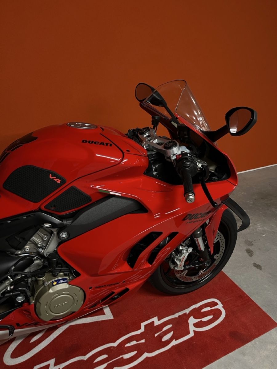 Ducati Strada: Ducati Panigale V4 (2024) – Usato da Au SG venduto da b.al32 8