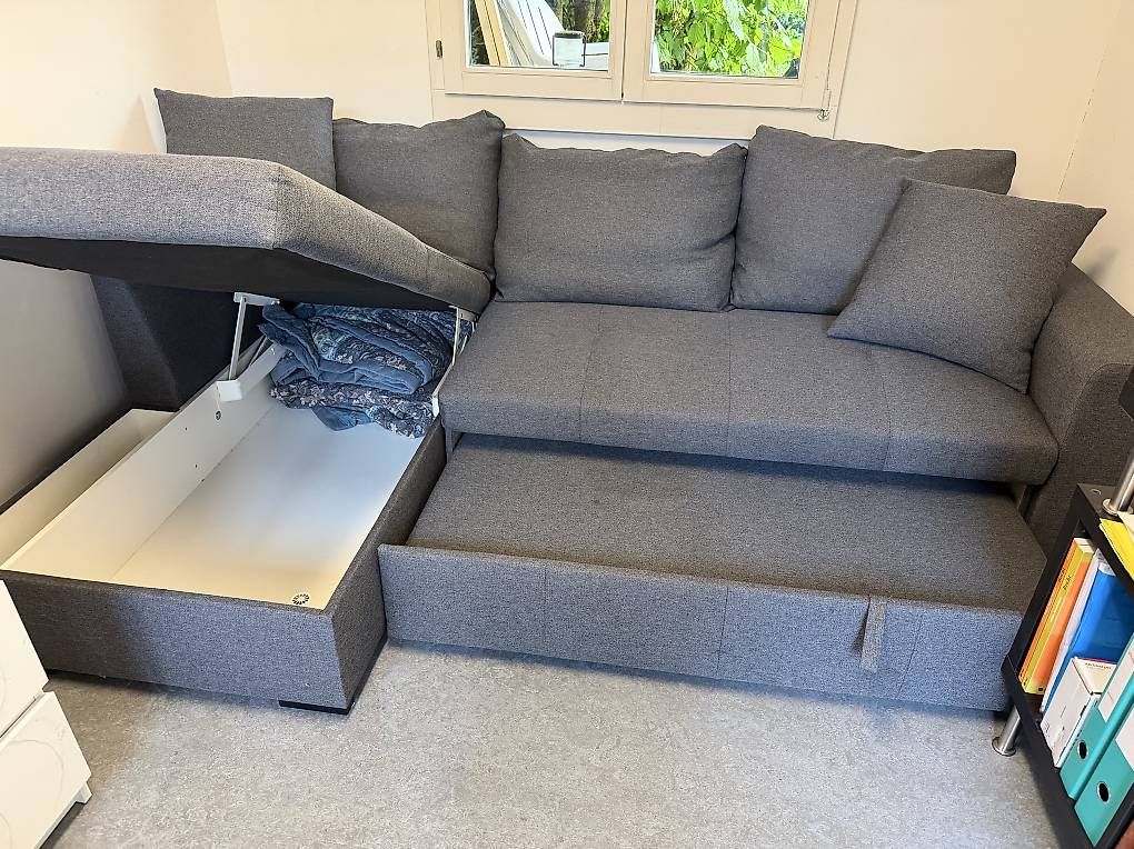 Divani: Ecksofa ausziehbar mit Box  – Usato da Wettingen venduto da Motostefan79 1