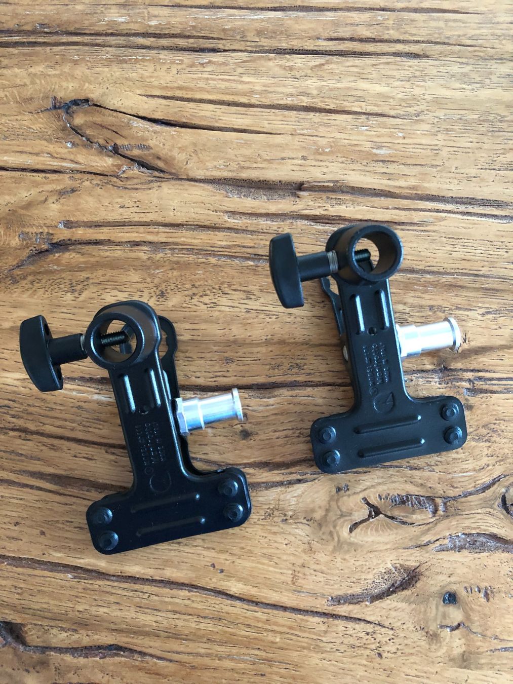 Manfrotto Wandhalterungen: Manfrotto 1314B Hintergrund-Kit, 2 Stative + Querstange – Neu (gemäss Beschreibung) aus Zürich von bus_xy27 4
