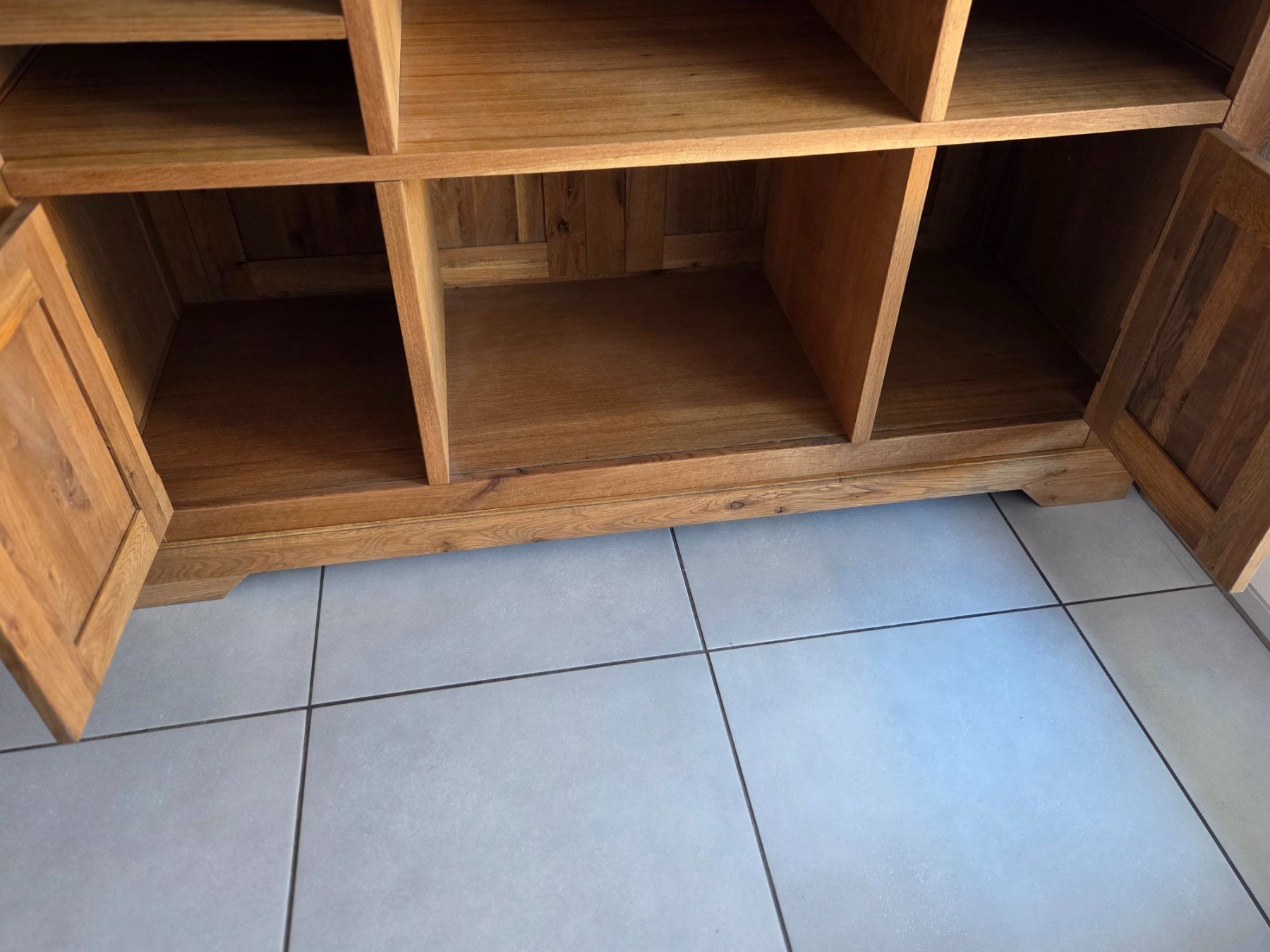 Allestimento di negozi e stand fieristici: Bar aus Holz Travers Conforama – Usato da Oftringen venduto da Black_Nymeria 1