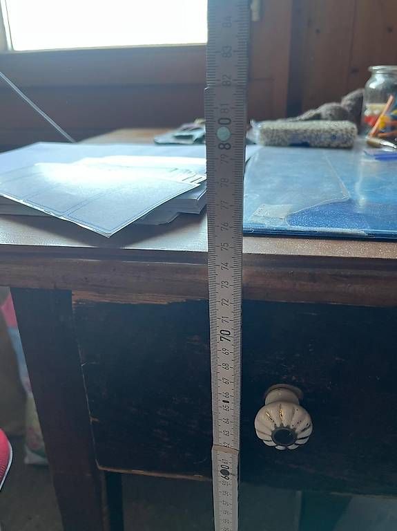 Tables: Alter Holztisch  – D'occasion à Hägendorf par phi_6sbl 2