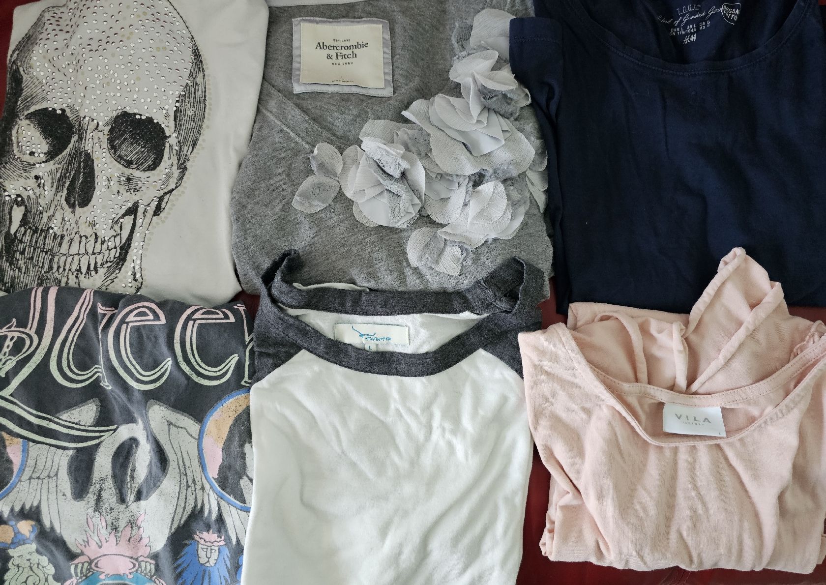 Kleiderpakete: Kleiderpaket Gr L 16 stk. Oberteile – Gebraucht aus Grabs von Sunnewis-2