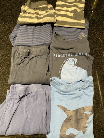 Jungen Schlafanzug Set Gr 110 blau grau gestreift