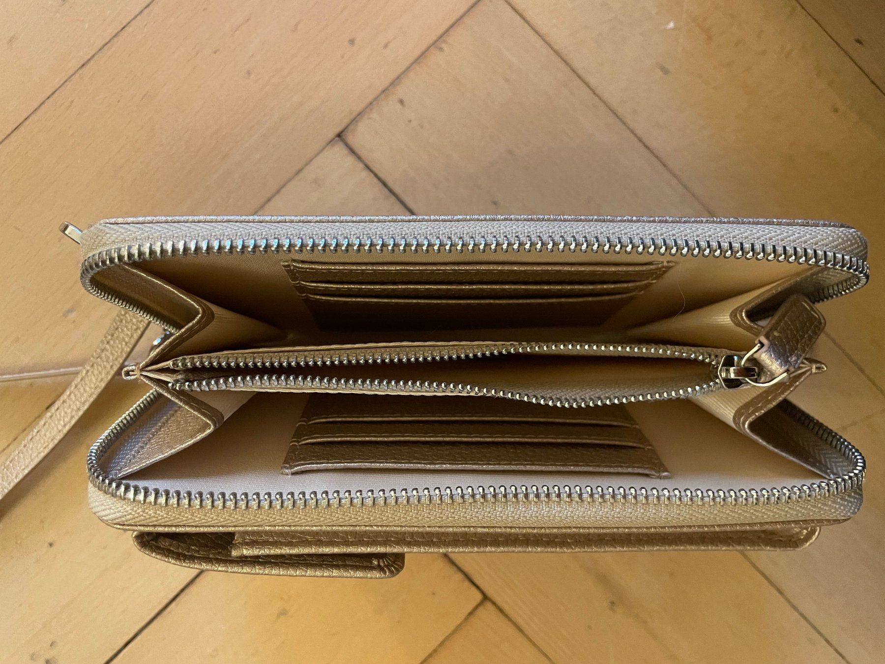 Borse: Urbanys Handytasche – Usato da Zürich venduto da Flohmarkt2013 1