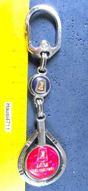 Lada Schlüsselanhänger Leder Rot - Für Niva Vesta Granta Kalina Auto Zubehör