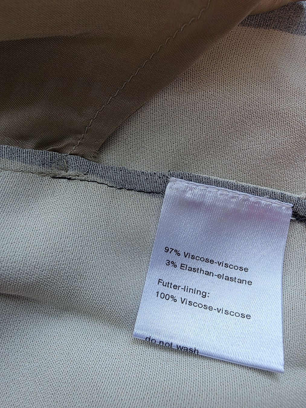 Akris Vestiti: Kleid-A-K-R-I-S – Nuovo (secondo la descrizione) da Pfäffikon SZ venduto da hrs_k2tn 6