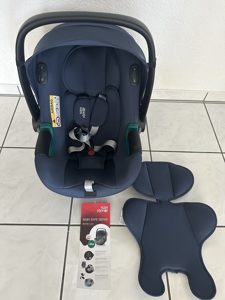 Britax Römer Seggiolini per auto: Neue Britax-Römer Babyschale iSense – Nuovo (secondo la descrizione) da Ipsach venduto da tinnel01