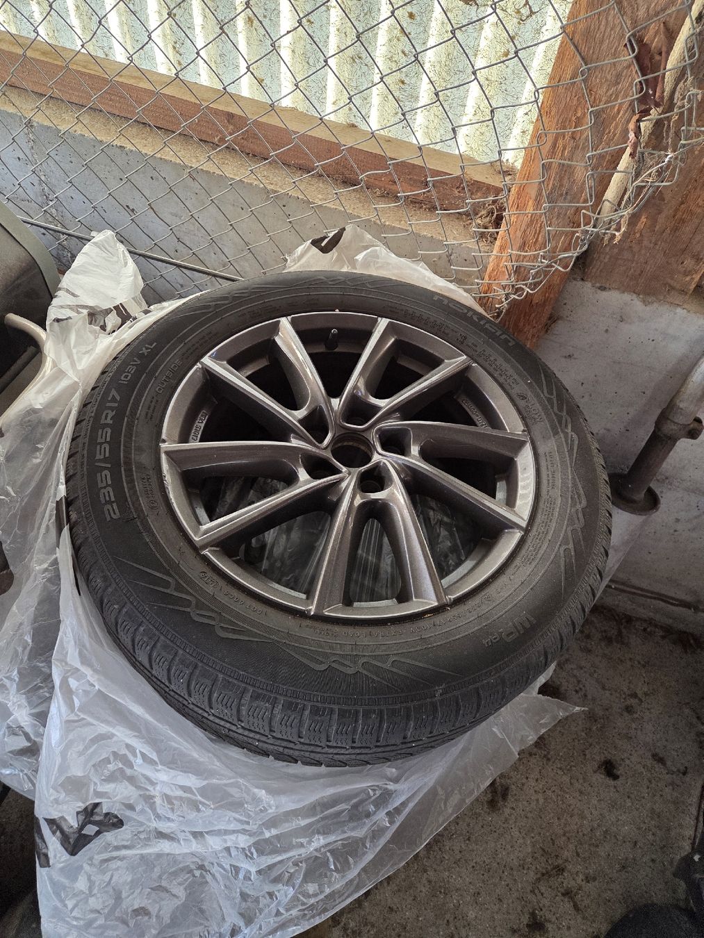 Ford Tutti pezzi di ricambio auto: Radsatz Ford Kuga – Usato da Matzingen venduto da Greenpower36