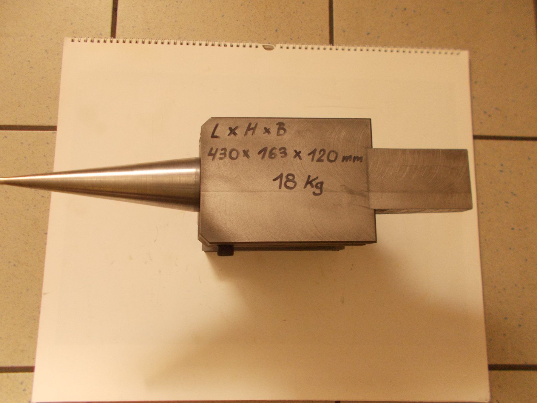 Attrezzi da lavoro: KLEINER AMBOSS METALL. 18 Kg. – Nuovo (secondo la descrizione) da Romanshorn venduto da Legere8