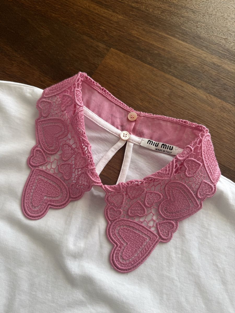 Miu Miu T-Shirts: Miu miu Tshirt – Neu (gemäss Beschreibung) aus Jona von ani_wq5d 1