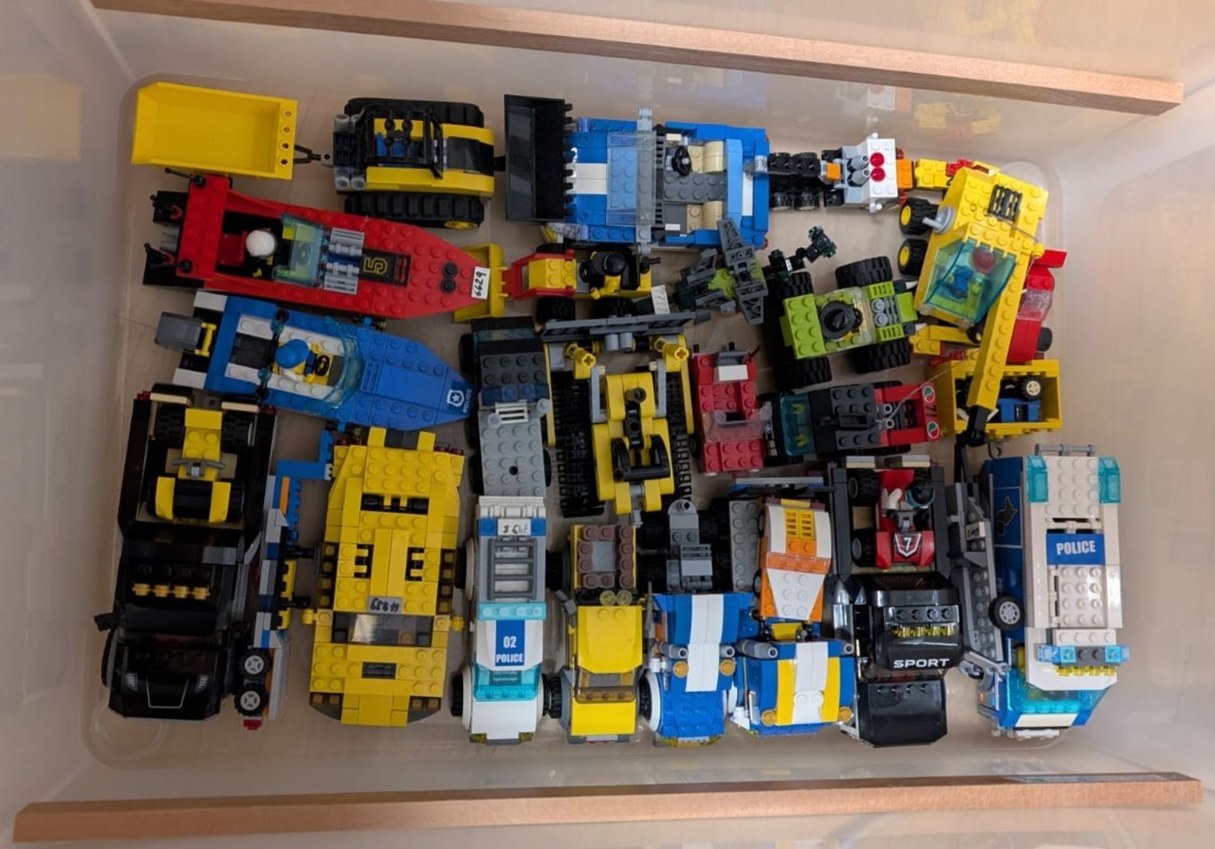 Lego Kit di costruzioni: Lego Konvolut Autos – Usato da Kyburg-Buchegg venduto da Rolf1velo 3