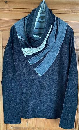 Desigual Pullower schwarz/grau Gr. 38/40