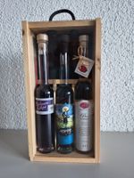 Set 3 Flaschen Likör und Schnaps in Holzkiste neu