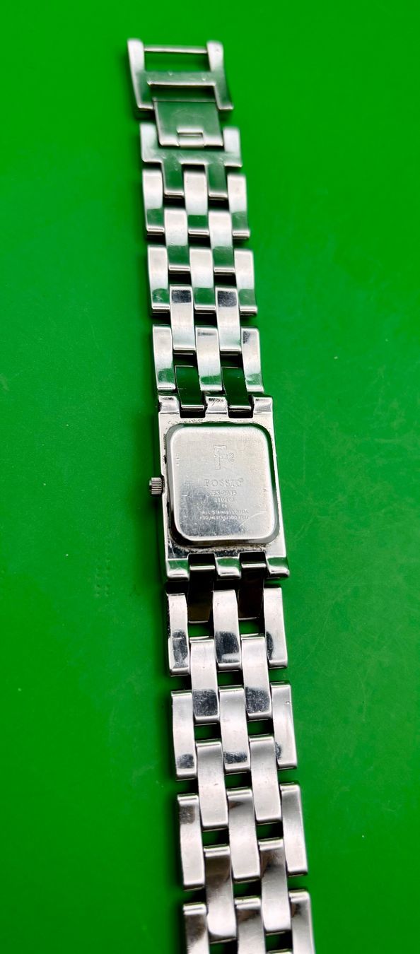 Fossil Montres: FOSSIL F2 DAMENUHR – D'occasion à Rorschach par ZeitWerk.10 9