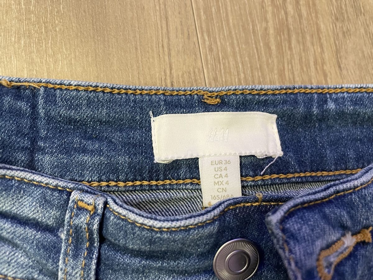 H&M Jeans: Short en jean H&M Taille 36 – Nuovo (secondo la descrizione) da Sierre venduto da Ruyfigas 5