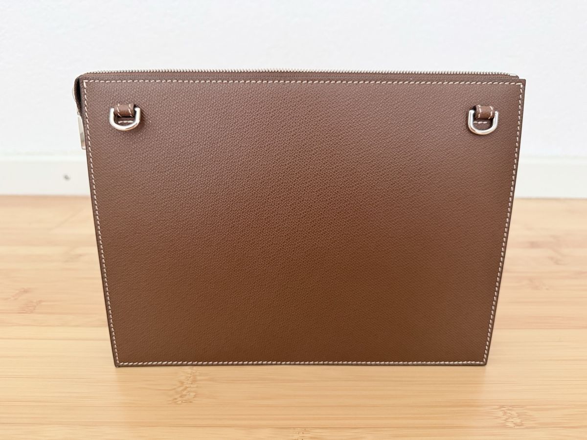 Bally Sacs: Bally clutch bag brown leather monogram with strap – D'occasion à Biel-Benken BL par LYH 3