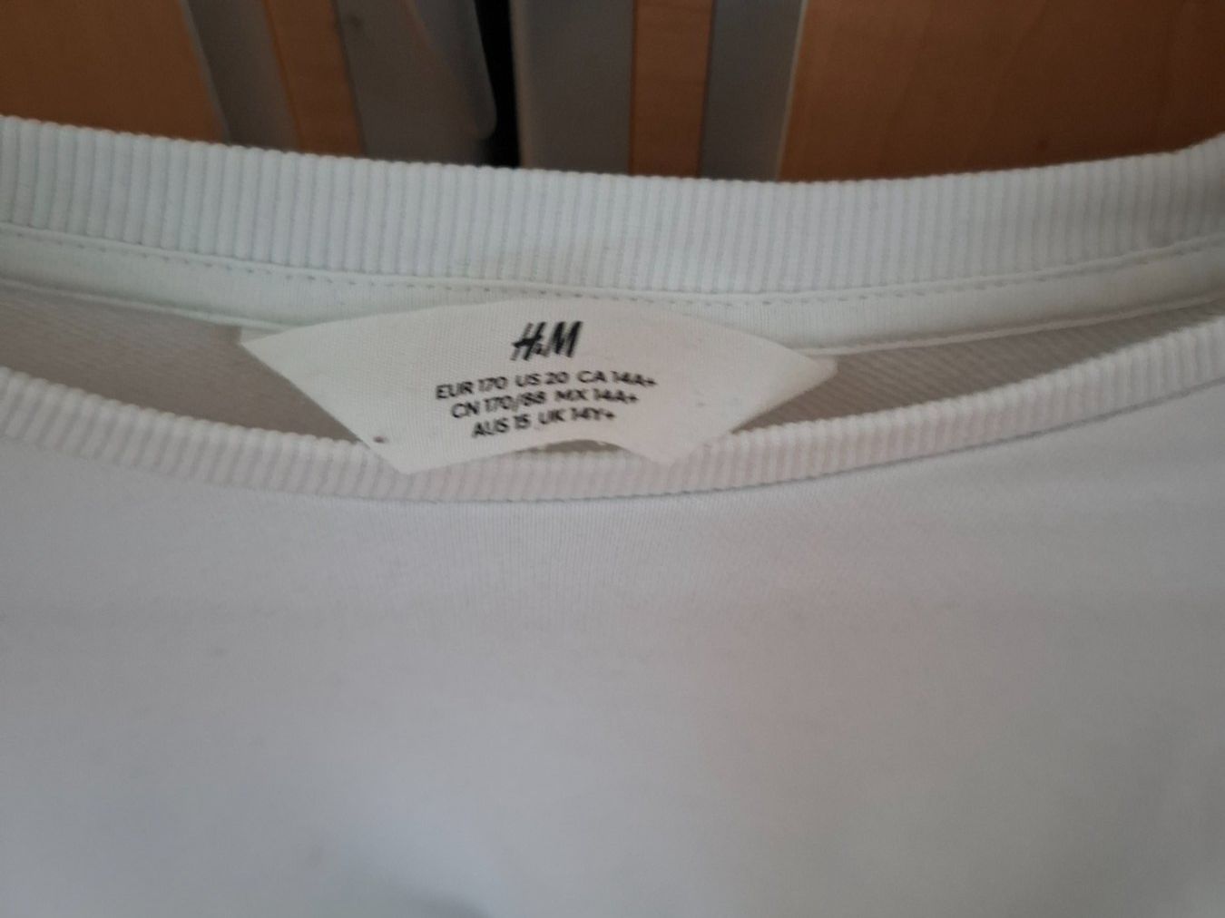 Maglioni & Felpe: H&M Pulli Mädchen mit Rüschen, Grösse 170, Baumwolle! – Usato da Zürich venduto da zhch15 1