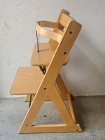 Kinder Hochstuhl mit Holzbügel und Riemen