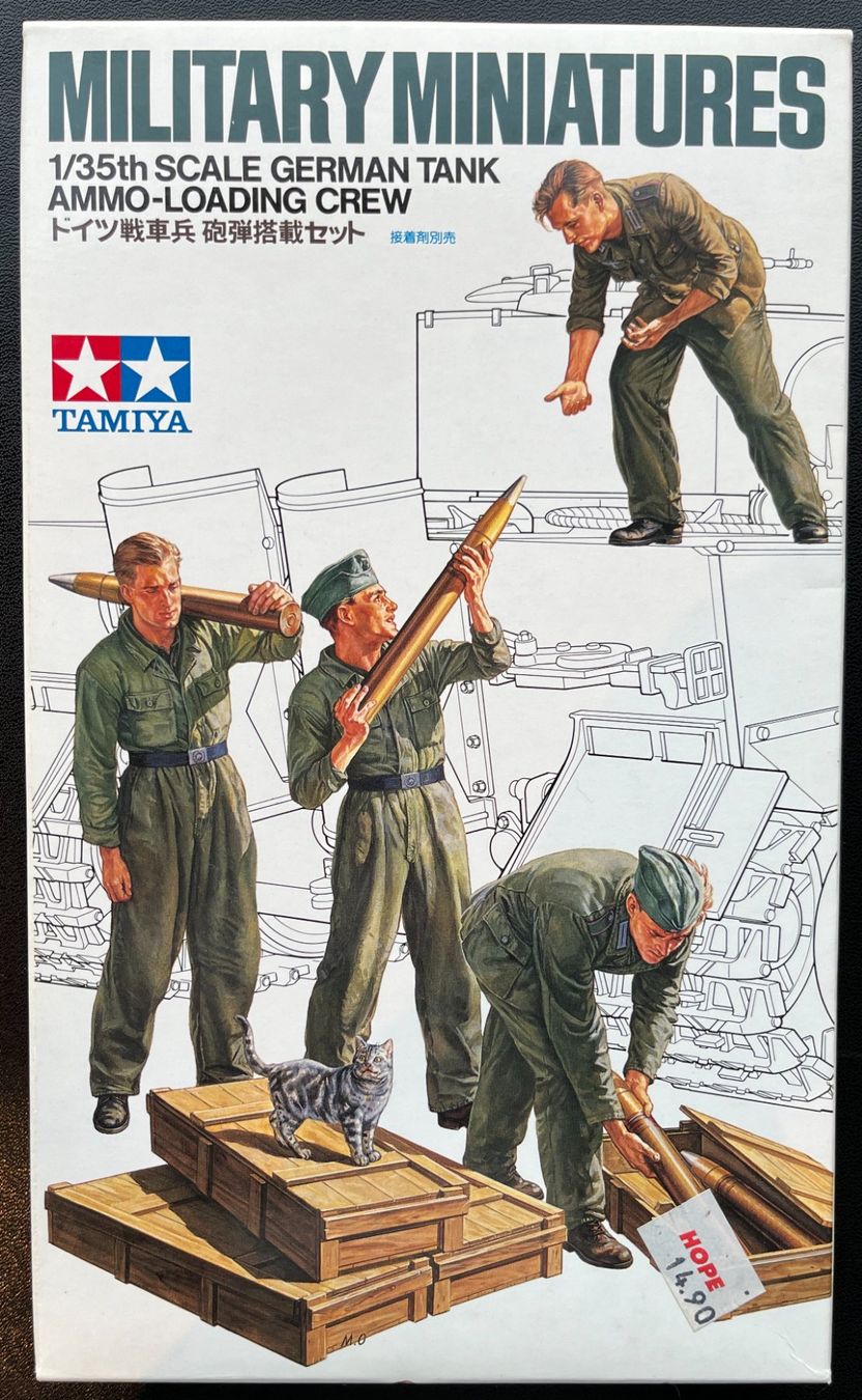 Tamiya Kit di modellismo & Modellini statici: 1/35 German Tank Ammo-Loading Crew  WW II – Nuovo e nell'imballaggio originale da Küsnacht ZH venduto da Koluk