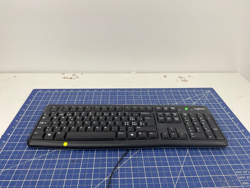 Logitech Tastatur funktioniert noch ohne Probleme Kaufen auf Ricardo