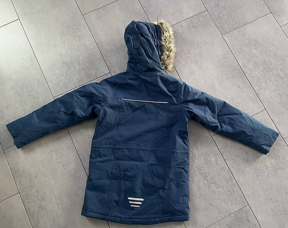 Jacken & Mäntel: Winterjacke Gr. 140, Trollkids – Gebraucht aus Winterthur von Ursati 1